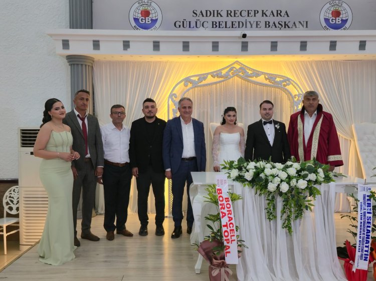 HATİCE &amp;amp; BERKAN ÇİFTİMİZİN MUTLULUĞUNA ORTAK OLDUK