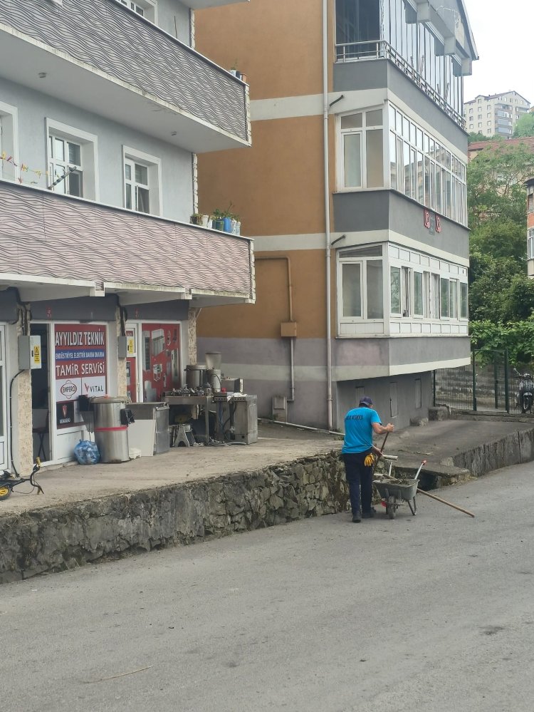 Gülüç’te Temizlik Seferberliği Tüm Hızıyla Sürüyor!