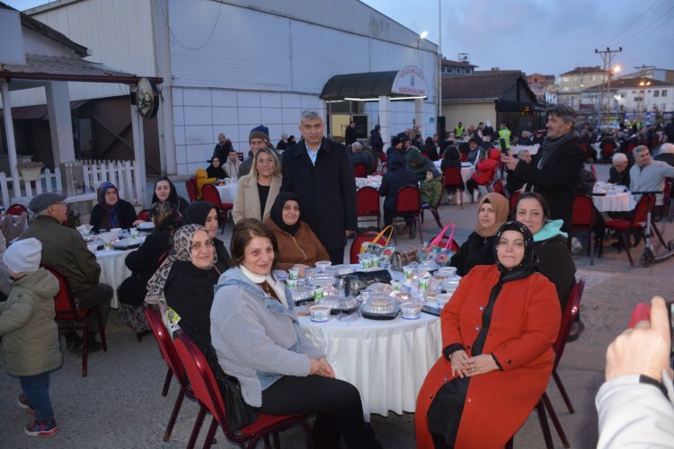 GÜLÜÇ BELEDİYEMİZİN DÜZENLEDİĞİ İFTAR PROGRAMI YOĞUN KATILIMLA GERÇEKLEŞTİ