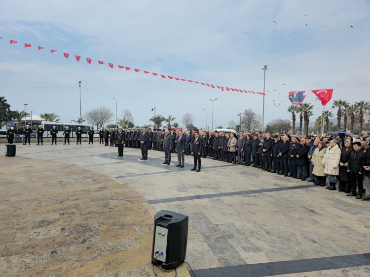 18 Mart Çanakkale Zaferi ve Şehitleri Anma Günü kapsamında Kdz. Ereğli Atatürk Anıtı önünde düzenlenen çelenk sunma törenine katılım sağladık.