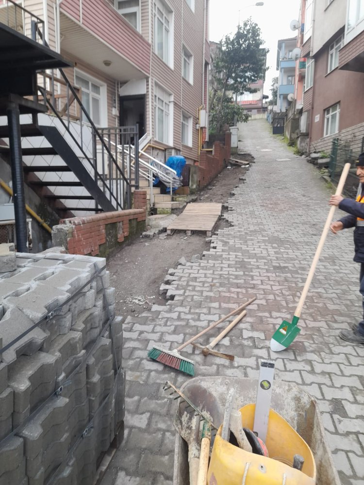 KİLİT PARKE TAŞ ÇALIŞMALARIMIZ ARALIKSIZ OLARAK DEVAM EDİYOR...
