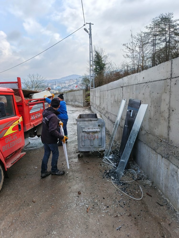 TEMİZLİK ÇALIŞMALARIMIZ ARALIKSIZ OLARAK DEVAM EDİYOR...
