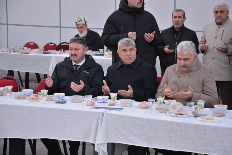GÜLÜÇ BELEDİYEMİZİN DÜZENLEDİĞİ İFTAR PROGRAMI YOĞUN KATILIMLA GERÇEKLEŞTİ