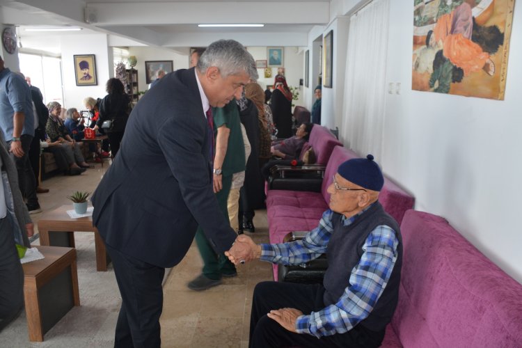 ANNELER GÜNÜ KUTLU OLSUN...