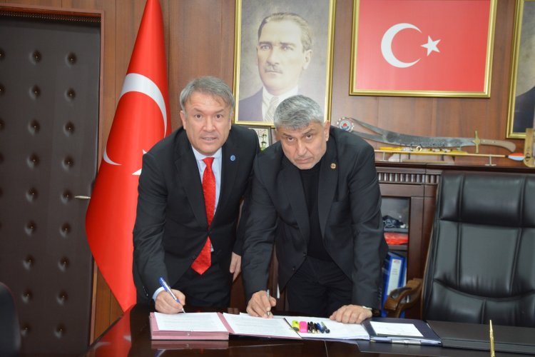 TOPLU SÖZLEŞME İMZA TÖRENİ GERÇEKLEŞTİRİLDİ...