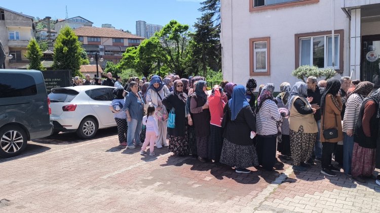 ATA TOHUMU FİDELERİ HEMŞEHRİLERİMİZLE BULUŞTU