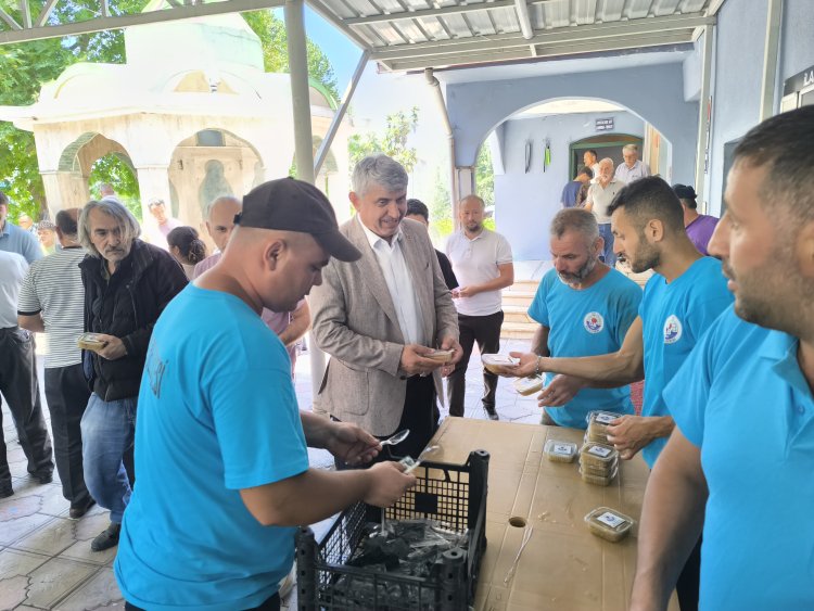 AŞURE GÜNÜ BİRLİK VE BERABERLİĞİMİZİ PEKİŞTİRDİ