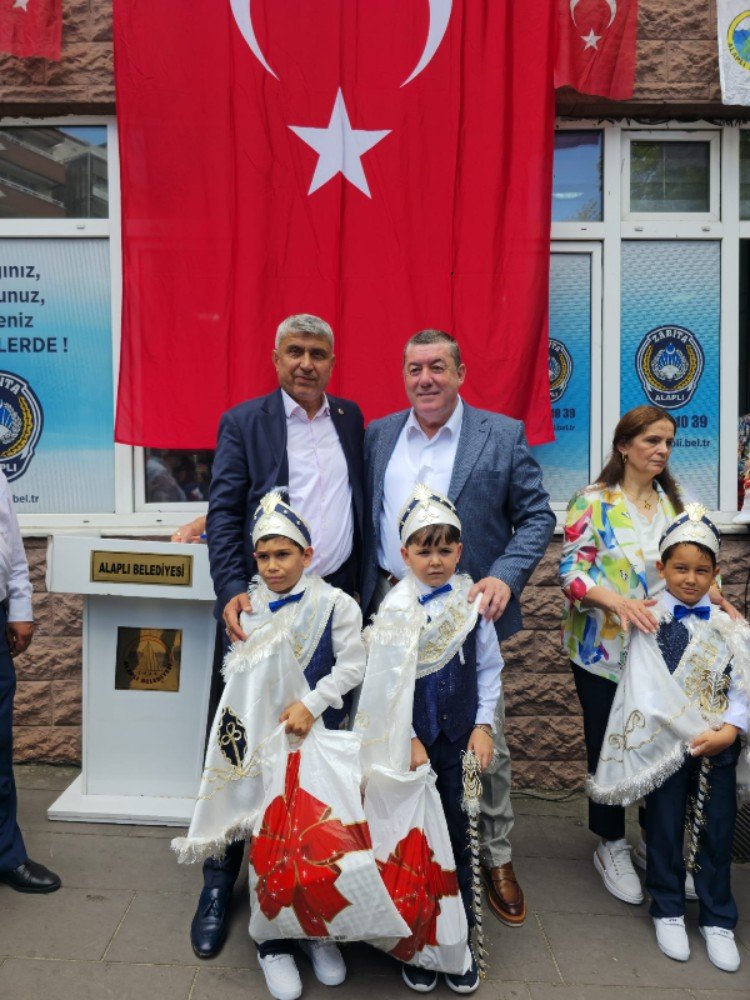 SÜNNET ŞÖLENİNE KATILIM SAĞLADIK...
