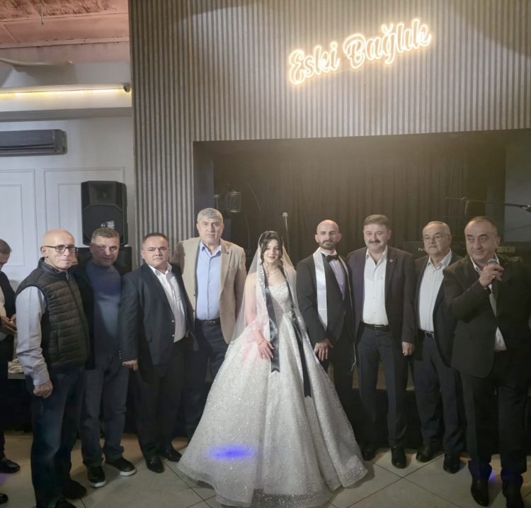GENÇ ÇİFTÇİMİZE BİR ÖMÜR BOYU MUTLULUKLAR DİLERİZ