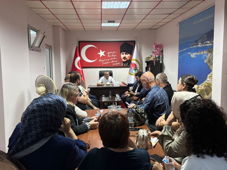 MUHTARLAR DERNEĞİNİ ZİYARETTE BULUNDUK
