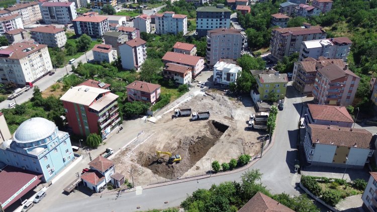 GÜLÜÇ VESİLE DİKMEN İLKOKULU SAHASINDA TEMEL ÇALIŞMALARI BAŞLADI!
