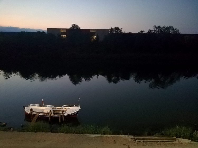 BİR EYLÜL AKŞAMINDAN...