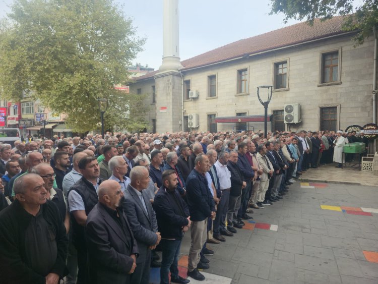 CENAZE MERASİMİNE KATILIM SAĞLADIK....