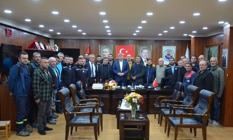 DOĞUM GÜNÜ KUTLAMALARI İÇİN TEŞEKKÜR EDERİZ...