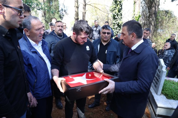 KIBRIS GAZİSİ İHSAN KÜÇÜKSAKALLI SON YOLCULUĞUNA UĞURLANDI