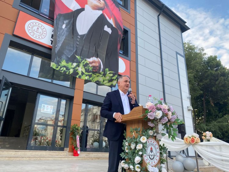 Gençlerimizin Mezuniyet Sevincine Ortak Olduk
