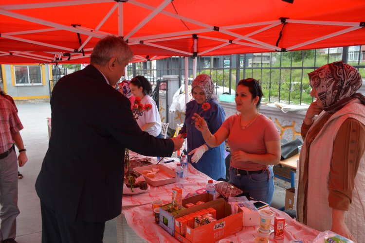 GÜLÜÇTE ANLAMLI KERMES ETKİNLİĞİ