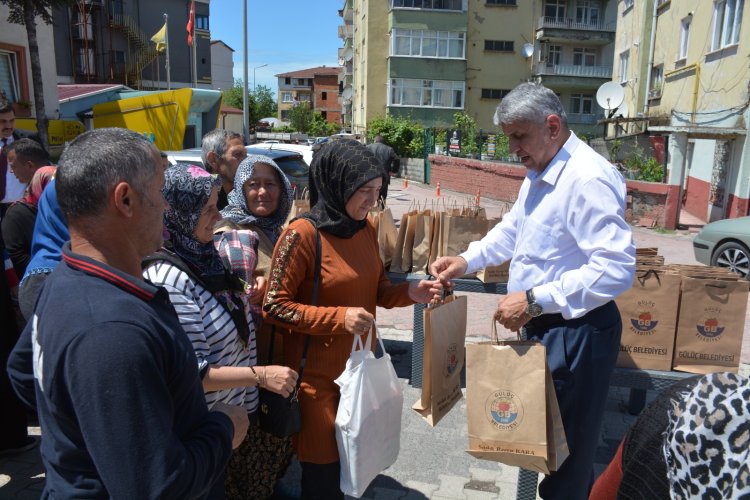 ATA TOHUMU FİDELERİ HEMŞEHRİLERİMİZLE BULUŞTU