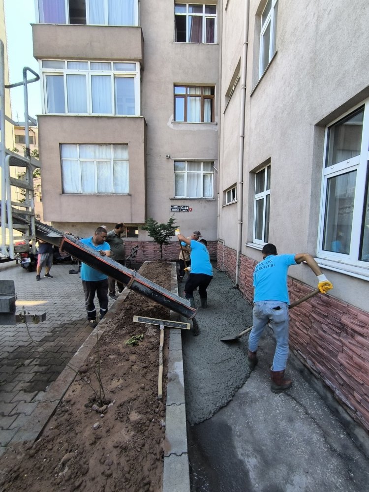 GÜLÜÇ’TE ALTYAPI GÜÇLENİYOR, YOLLARIMIZ GÜZELLEŞİYOR!