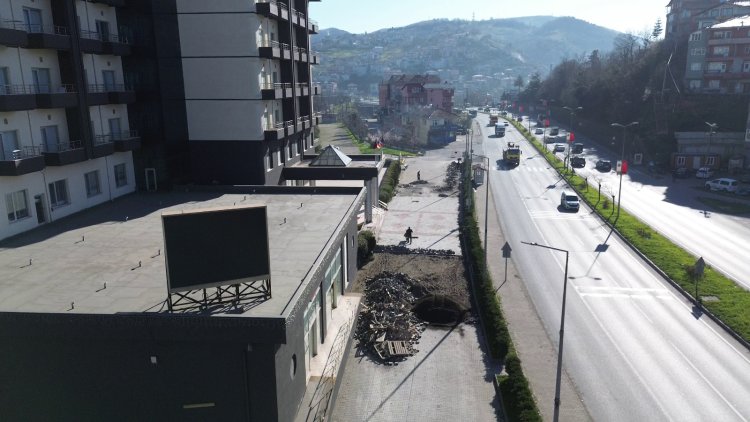 KİLİT PARKE TAŞ ÇALIŞMALARIMIZ ARALIKSIZ OLARAK DEVAM EDİYOR...