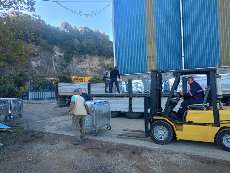 GÜLÜÇ BELEDİYESİ’NE 265 ADET YENİ ÇÖP KONTEYNERİ!