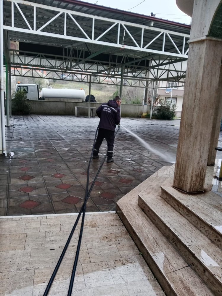 BELDEMİZDE TEMİZLİK ÇALIŞMALARI ARALIKSIZ OLARAK DEVAM EDİYOR...