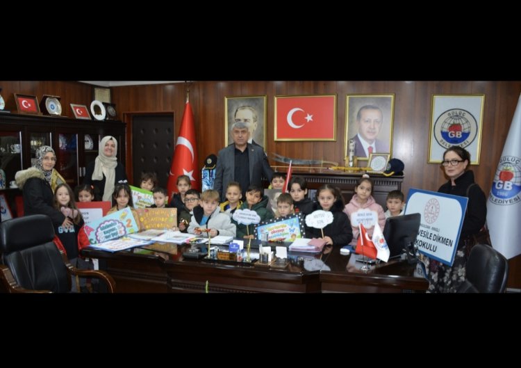 MİNİKLERİMİZDEN BELEDİYE BAŞKANIMIZ SADIK RECEP KARAYA ZİYARET