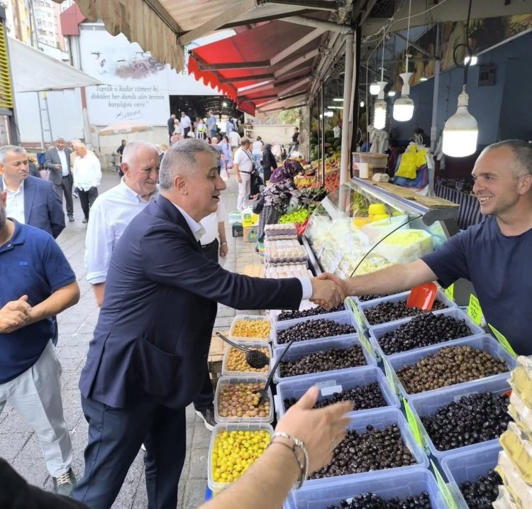Kdz. Ereğli Kapalı Pazaryeri’nde Esnaf ve Hemşehrilerimizle Bir Aradayız