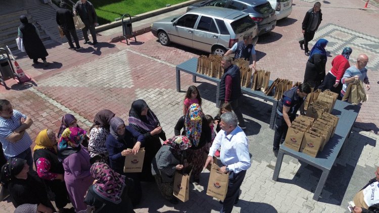 ATA TOHUMU FİDELERİ HEMŞEHRİLERİMİZLE BULUŞTU