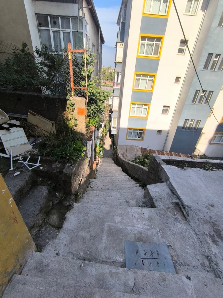 MERDİVEN SOKAK’TA ÇALIŞMALARIMIZ ARALIKSIZ DEVAM EDİYOR