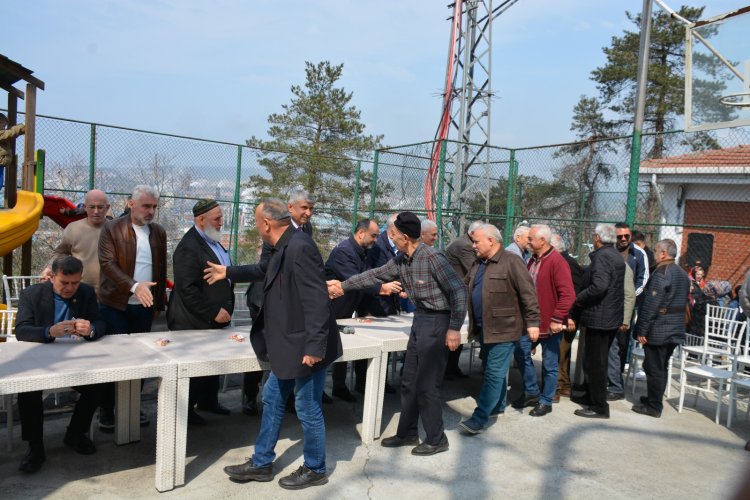 BELDE MEZARLIĞINDA AREFE GÜNÜ MÜNASEBETİYLE KURAN-I KERİM OKUTULDU