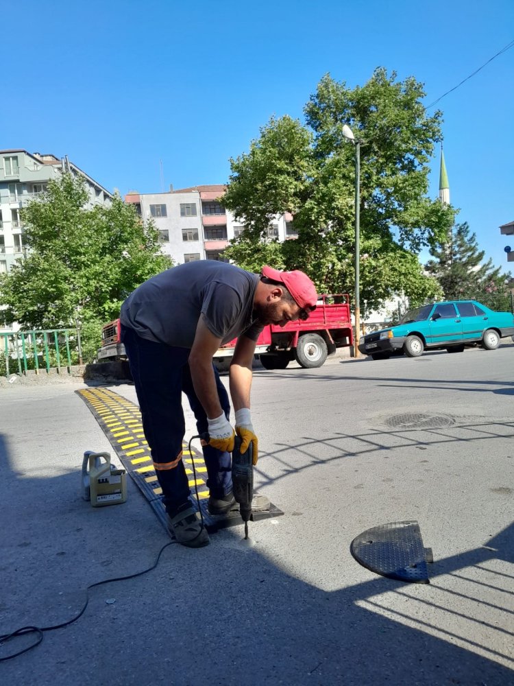 GÜLÜÇ’TE TRAFİK GÜVENLİĞİNE ÖNEM!