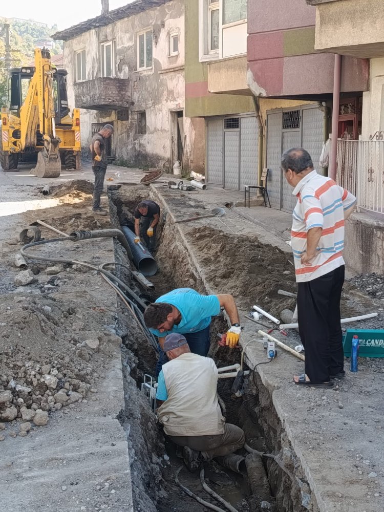 ÖRENCİK MAHALLESİNDE ÇALIŞMALAR SÜRÜYOR!