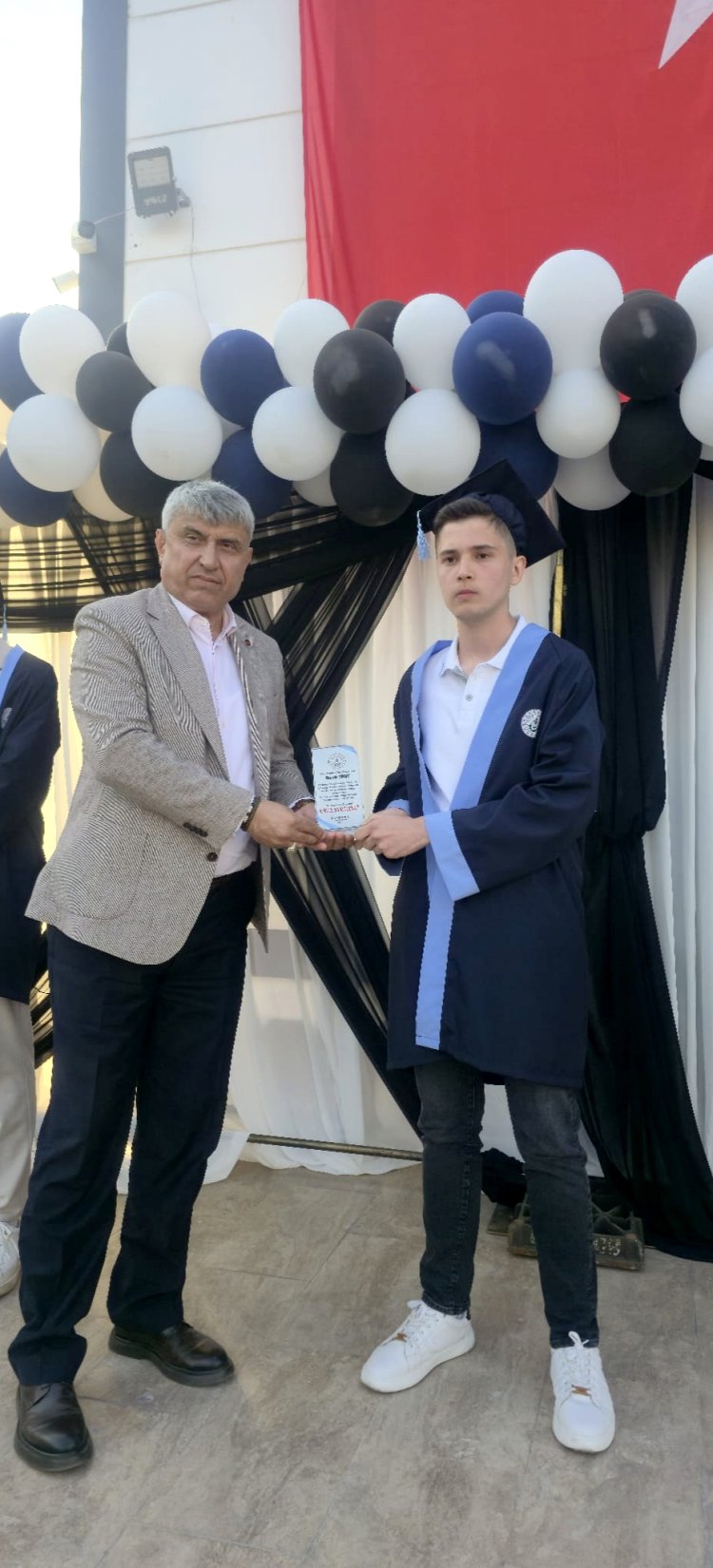 Gençlerimizin Mezuniyet Sevincine Ortak Olduk