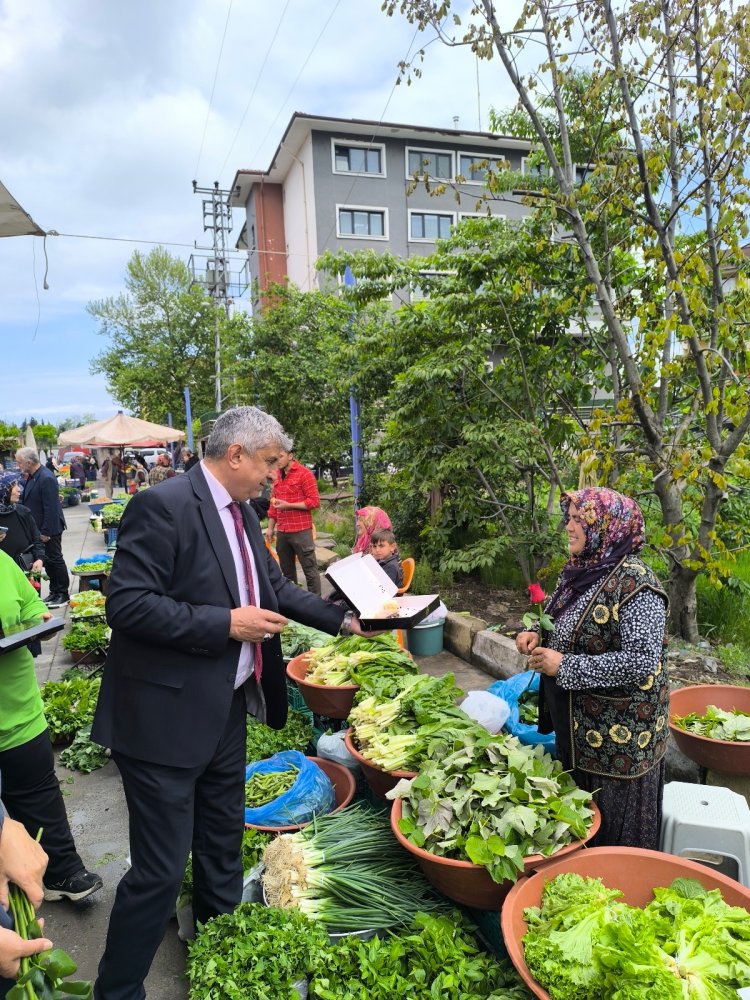 ANNELER GÜNÜ KUTLU OLSUN....
