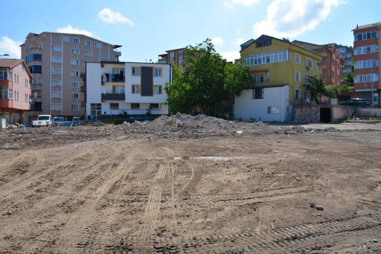 GÜLÜÇ VESİLE DİKMEN İLKOKULU SAHASINDA GELECEĞİ İNŞA EDİYORUZ!