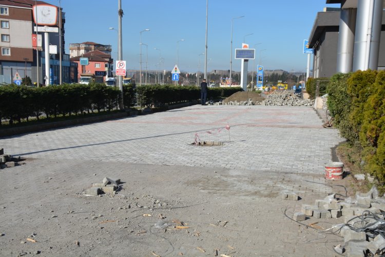 KİLİT PARKE TAŞ ÇALIŞMALARIMIZ ARALIKSIZ OLARAK DEVAM EDİYOR...