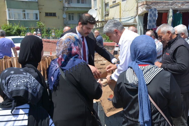 ATA TOHUMU FİDELERİ HEMŞEHRİLERİMİZLE BULUŞTU
